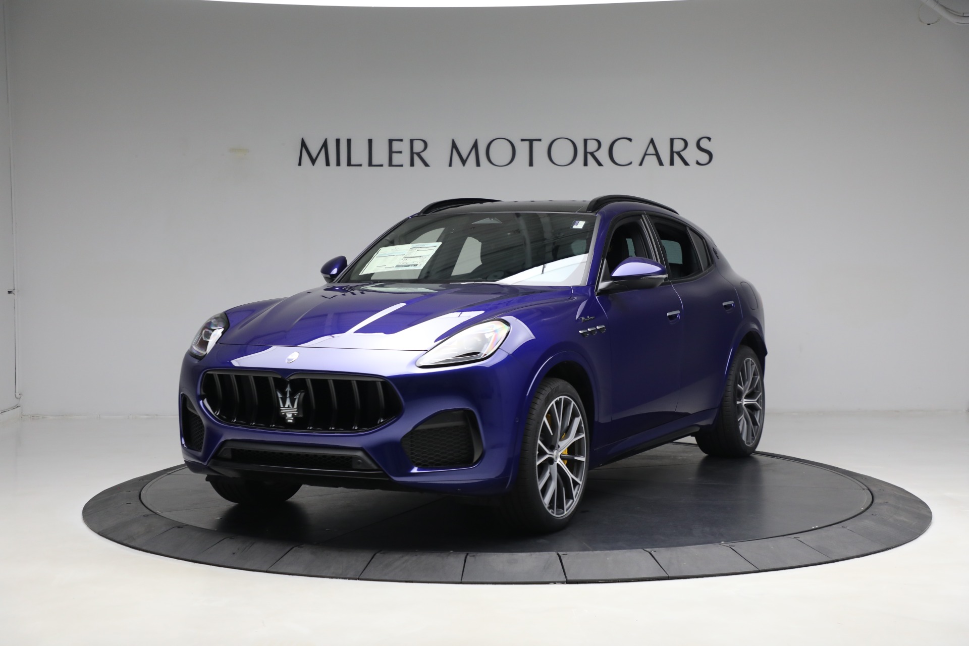 New 2023 Maserati Grecale Modena for sale $91,501 at McLaren Greenwich in Greenwich CT 06830 1