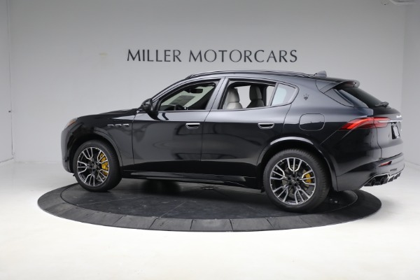 New 2023 Maserati Grecale Modena for sale Sold at McLaren Greenwich in Greenwich CT 06830 4