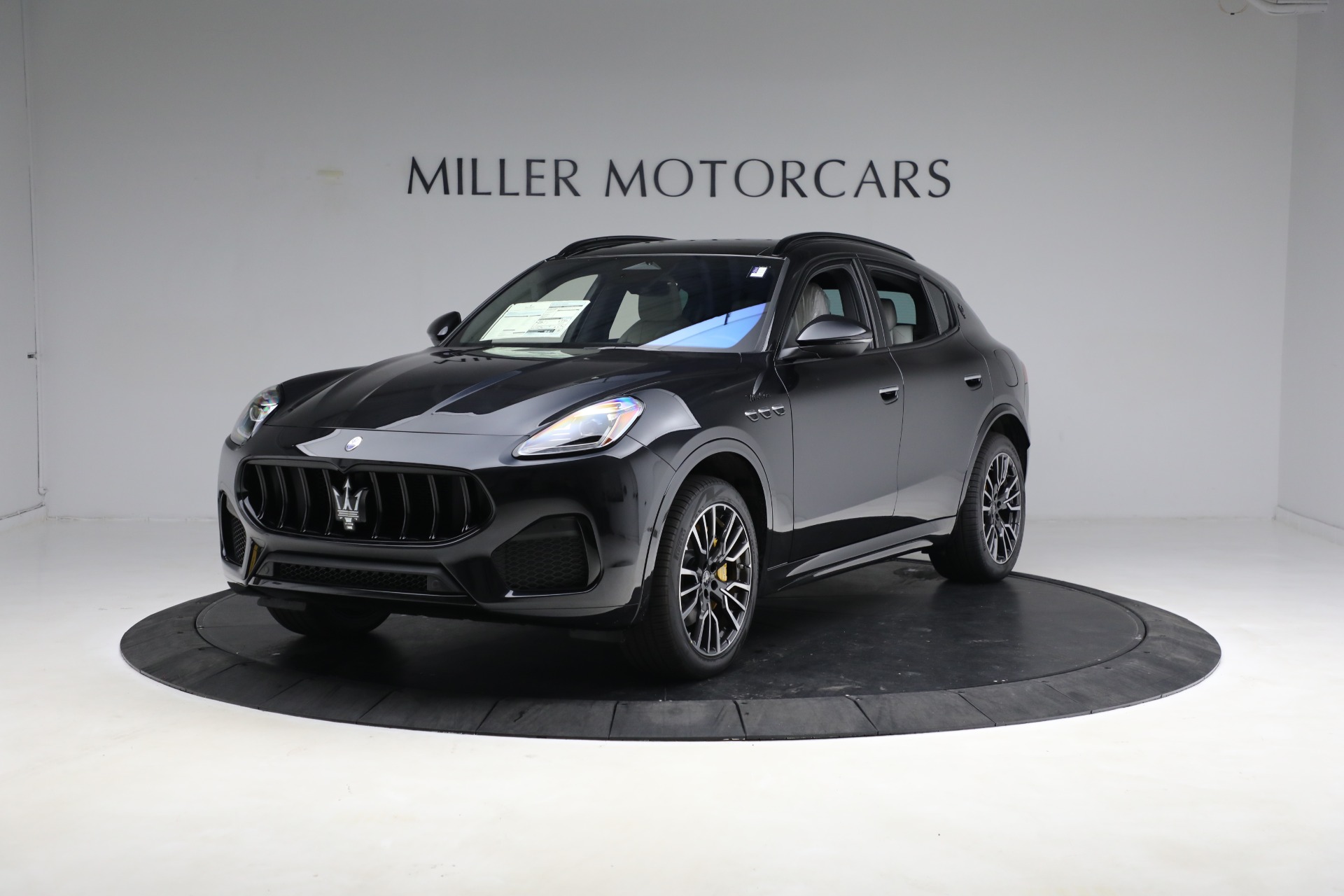 New 2023 Maserati Grecale Modena for sale Sold at McLaren Greenwich in Greenwich CT 06830 1