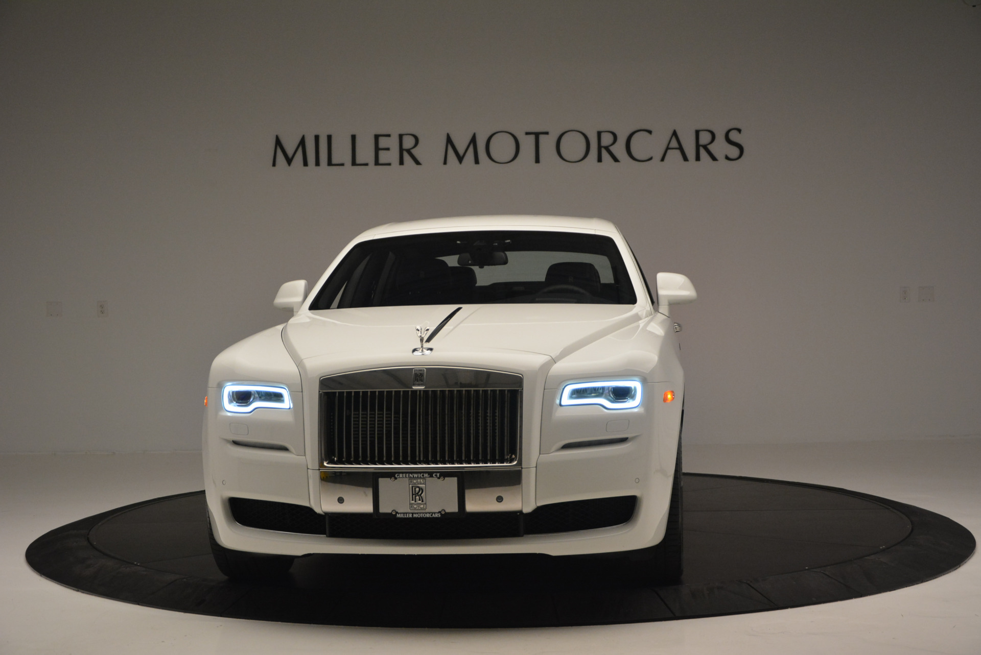 Used 2016 Rolls-Royce Ghost Series II for sale Sold at McLaren Greenwich in Greenwich CT 06830 1