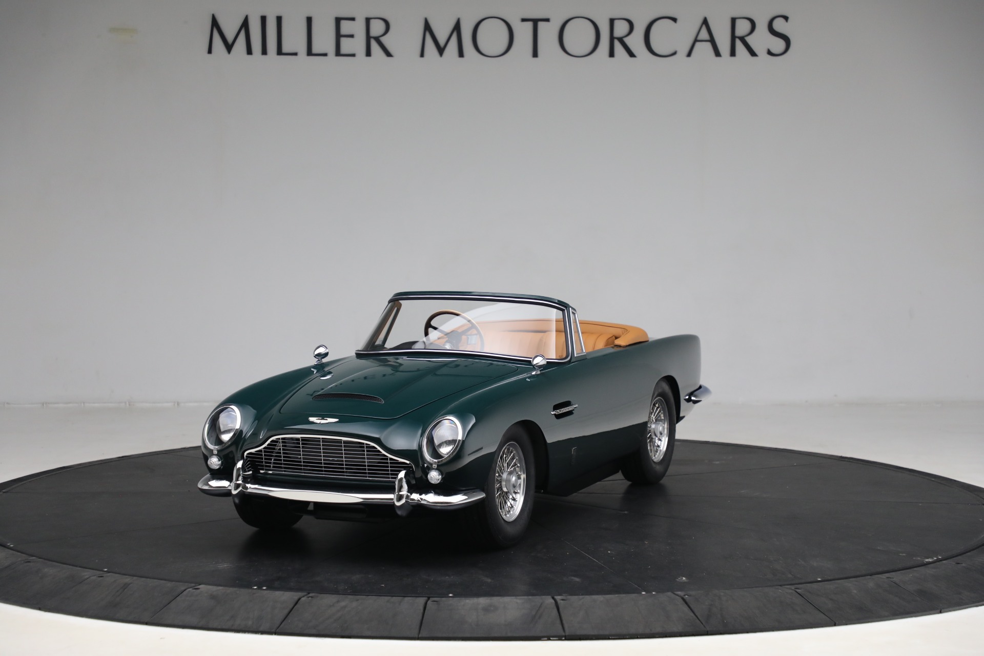 New 2023 Aston Martin DB5 for sale $78,000 at McLaren Greenwich in Greenwich CT 06830 1