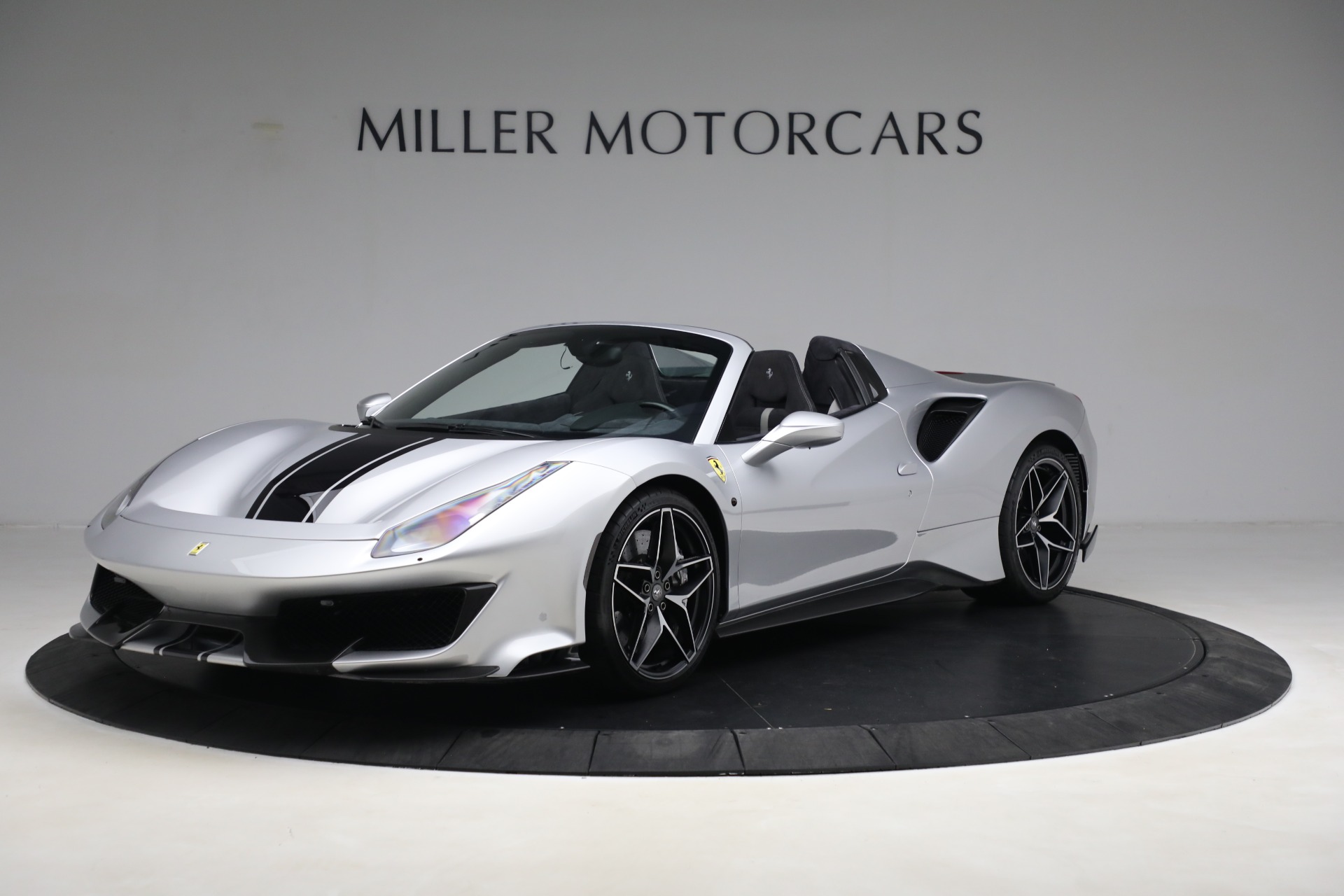 Used 2020 Ferrari 488 Pista Spider for sale $729,900 at McLaren Greenwich in Greenwich CT 06830 1