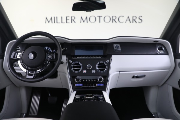 Used 2020 Rolls-Royce Cullinan for sale $305,900 at McLaren Greenwich in Greenwich CT 06830 4