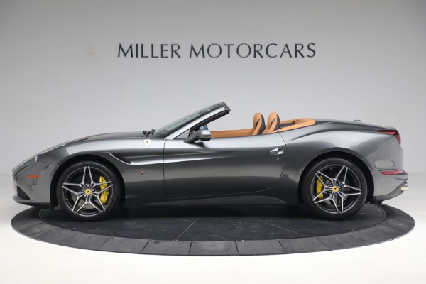 Used 2017 Ferrari California T for sale $151,900 at McLaren Greenwich in Greenwich CT 06830 3