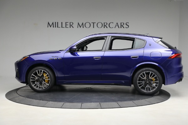 New 2023 Maserati Grecale Modena for sale Sold at McLaren Greenwich in Greenwich CT 06830 3