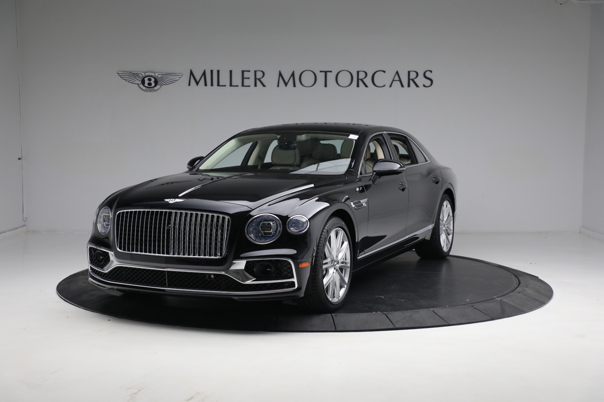 New 2023 Bentley Flying Spur V8 for sale $243,705 at McLaren Greenwich in Greenwich CT 06830 1