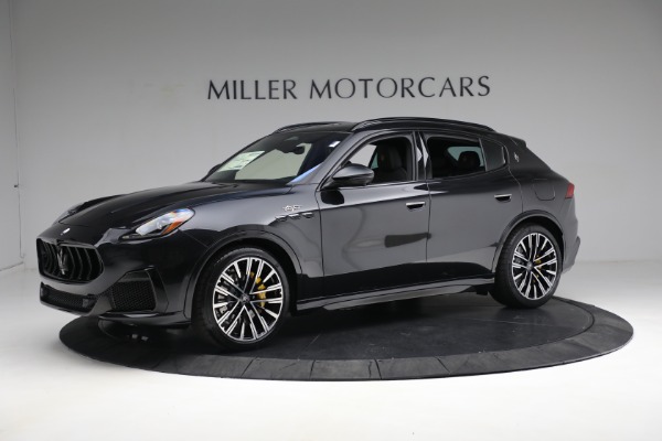 New 2023 Maserati Grecale Trofeo for sale $125,057 at McLaren Greenwich in Greenwich CT 06830 3