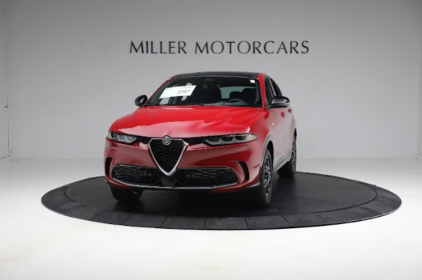 New 2024 Alfa Romeo Tonale Ti for sale $49,790 at McLaren Greenwich in Greenwich CT 06830 1