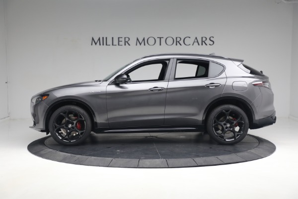 New 2024 Alfa Romeo Stelvio Veloce for sale $58,455 at McLaren Greenwich in Greenwich CT 06830 4