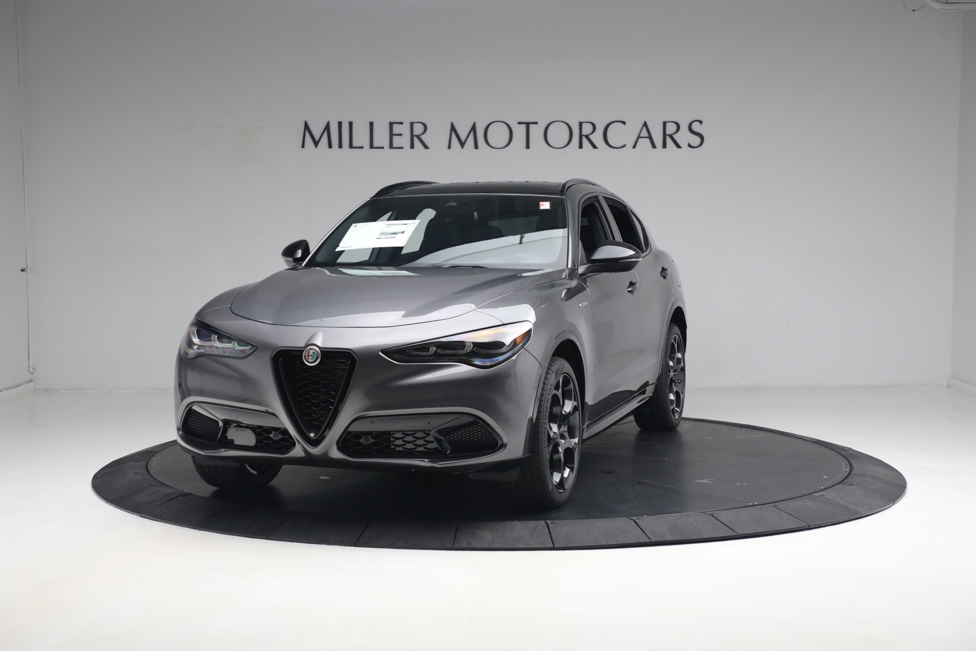 New 2024 Alfa Romeo Stelvio Veloce for sale $58,455 at McLaren Greenwich in Greenwich CT 06830 1