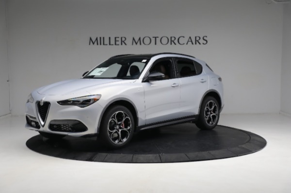 New 2024 Alfa Romeo Stelvio Ti for sale $55,230 at McLaren Greenwich in Greenwich CT 06830 2