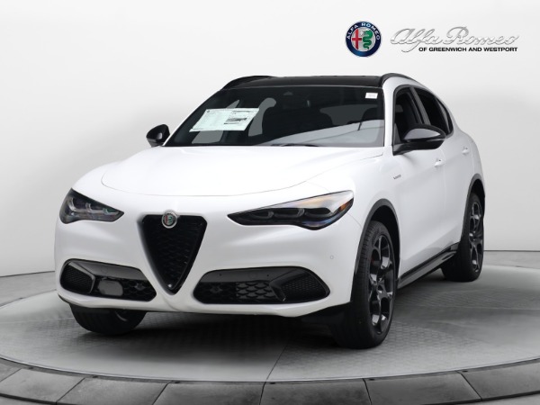 New 2024 Alfa Romeo Stelvio Veloce for sale $57,795 at McLaren Greenwich in Greenwich CT 06830 2