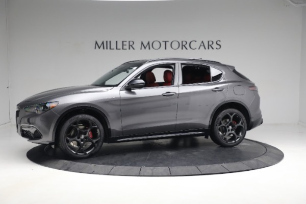 New 2024 Alfa Romeo Stelvio Veloce for sale $59,205 at McLaren Greenwich in Greenwich CT 06830 2