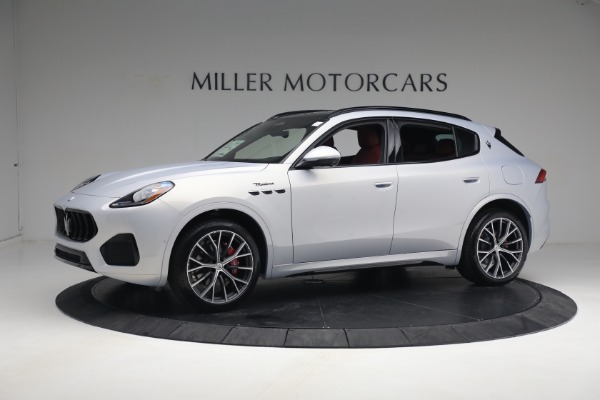 New 2023 Maserati Grecale Modena for sale $91,601 at McLaren Greenwich in Greenwich CT 06830 3