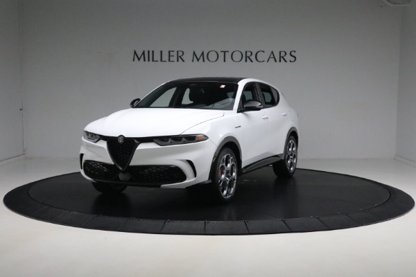 New 2024 Alfa Romeo Tonale Veloce for sale Sold at McLaren Greenwich in Greenwich CT 06830 3