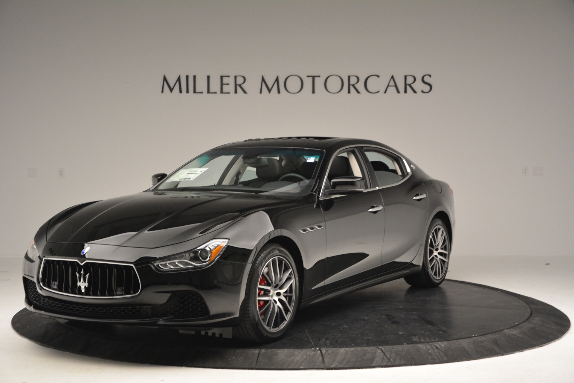 Used 2016 Maserati Ghibli S Q4  EX-LOANER for sale Sold at McLaren Greenwich in Greenwich CT 06830 1