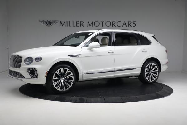 New 2023 Bentley Bentayga EWB Azure V8 for sale $292,110 at McLaren Greenwich in Greenwich CT 06830 3