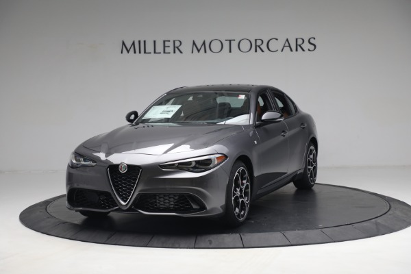 New 2024 Alfa Romeo Giulia Ti for sale $54,250 at McLaren Greenwich in Greenwich CT 06830 2