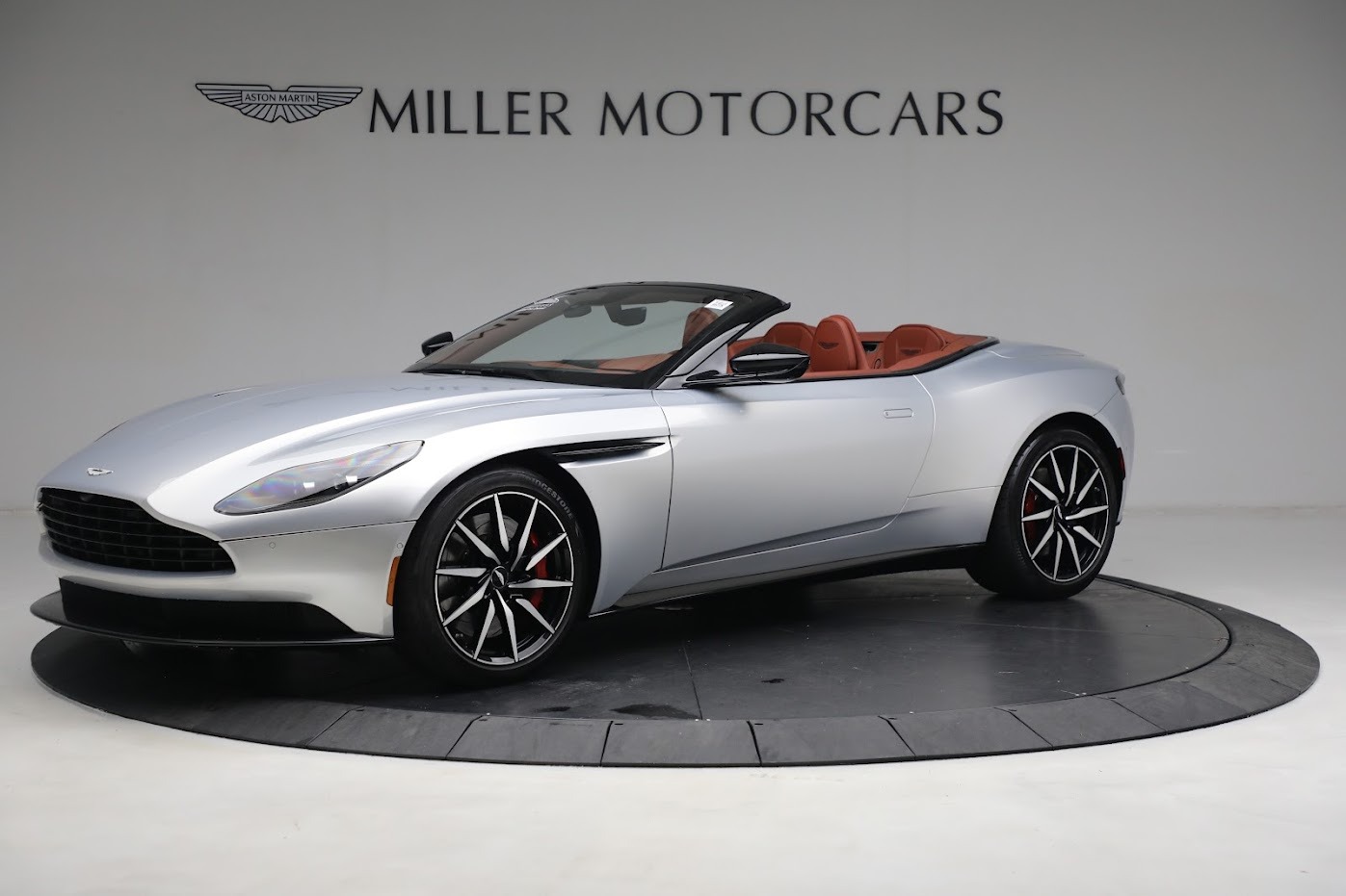 Used 2020 Aston Martin DB11 Volante for sale $143,900 at McLaren Greenwich in Greenwich CT 06830 1
