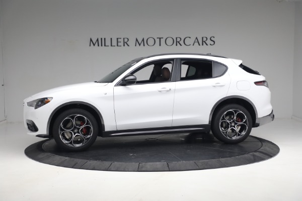 New 2024 Alfa Romeo Stelvio Ti for sale $54,570 at McLaren Greenwich in Greenwich CT 06830 3