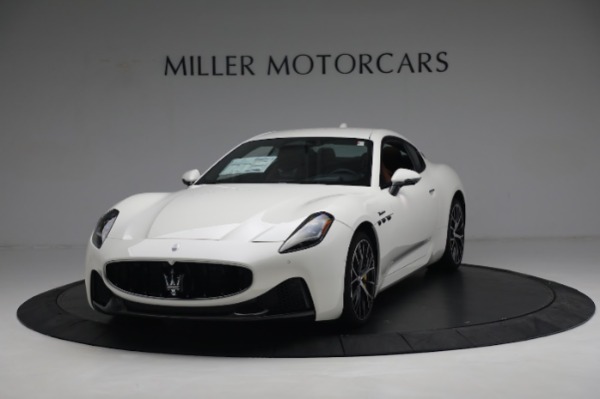 New 2024 Maserati GranTurismo Modena for sale $188,115 at McLaren Greenwich in Greenwich CT 06830 1