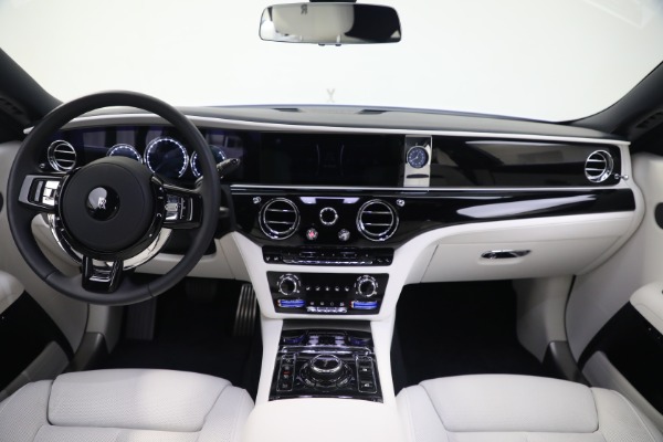 Used 2022 Rolls-Royce Ghost for sale $299,900 at McLaren Greenwich in Greenwich CT 06830 4
