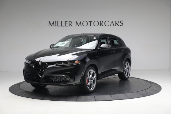New 2024 Alfa Romeo Tonale Veloce for sale $54,790 at McLaren Greenwich in Greenwich CT 06830 2