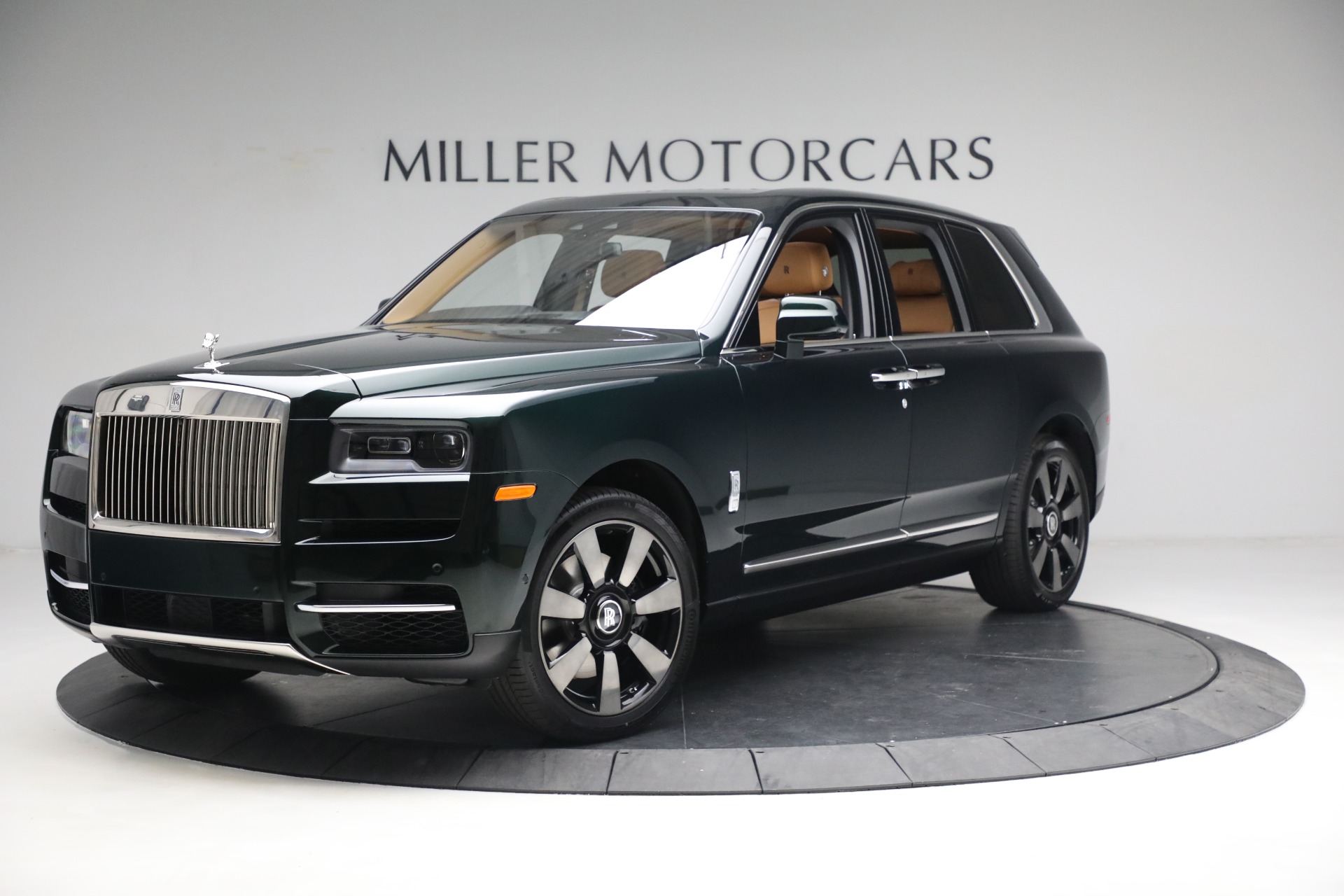 2024 Rolls-Royce Cullinan Review, Pricing, and Specs