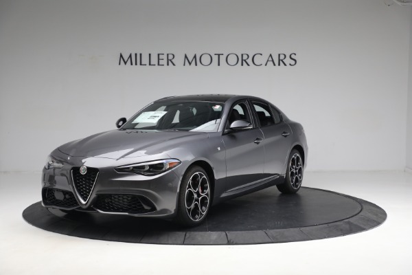 New 2024 Alfa Romeo Giulia Ti for sale $51,870 at McLaren Greenwich in Greenwich CT 06830 2