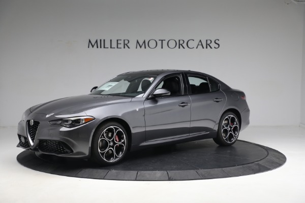 New 2024 Alfa Romeo Giulia Ti for sale $51,870 at McLaren Greenwich in Greenwich CT 06830 3