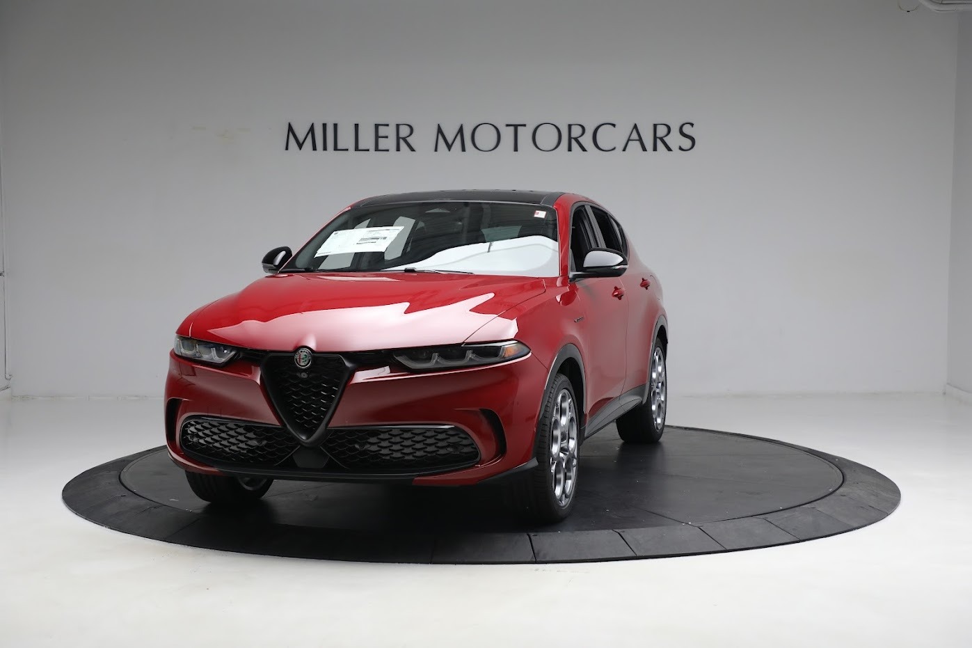 New 2024 Alfa Romeo Tonale Veloce for sale Sold at McLaren Greenwich in Greenwich CT 06830 1