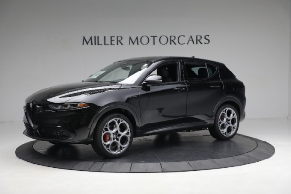 New 2024 Alfa Romeo Tonale Veloce for sale $57,640 at McLaren Greenwich in Greenwich CT 06830 2