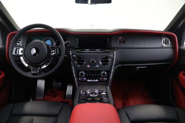 New 2024 Rolls-Royce Cullinan for sale $417,625 at McLaren Greenwich in Greenwich CT 06830 4