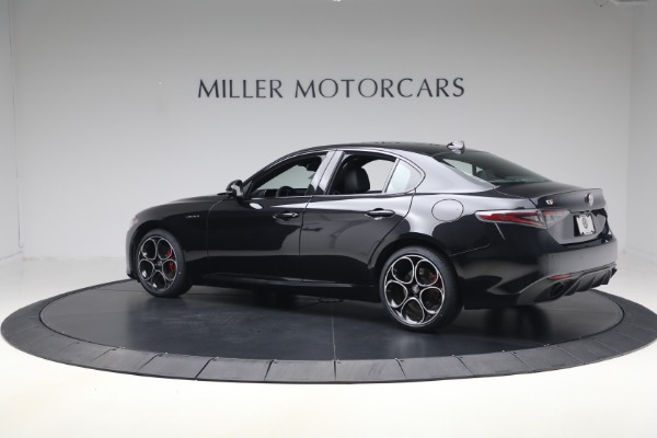 Used 2024 Alfa Romeo Giulia Veloce for sale Call for price at McLaren Greenwich in Greenwich CT 06830 4