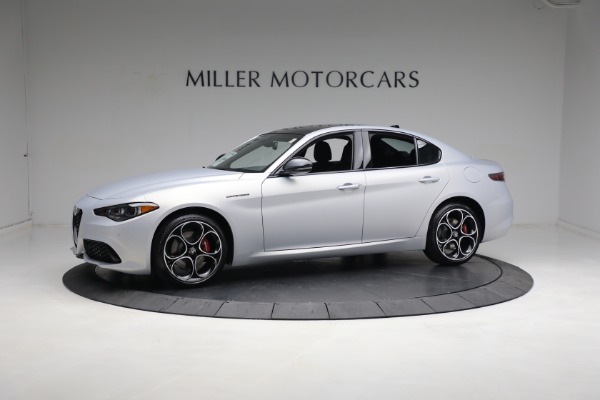 New 2024 Alfa Romeo Giulia Competizione for sale $58,160 at McLaren Greenwich in Greenwich CT 06830 2