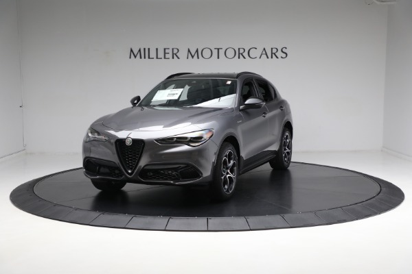 New 2024 Alfa Romeo Stelvio Veloce for sale $58,055 at McLaren Greenwich in Greenwich CT 06830 1