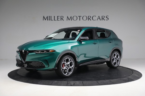 New 2024 Alfa Romeo Tonale Veloce for sale $59,340 at McLaren Greenwich in Greenwich CT 06830 2