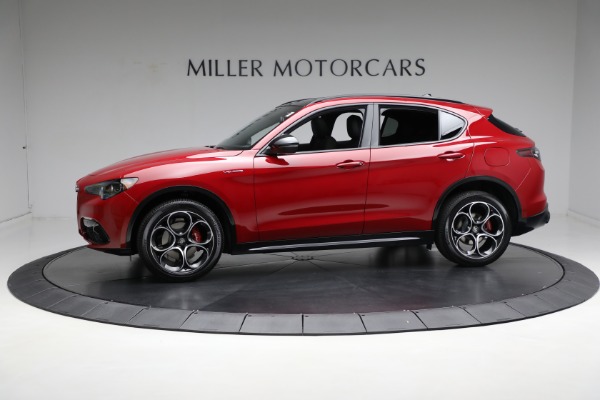 New 2024 Alfa Romeo Stelvio Veloce for sale $56,445 at McLaren Greenwich in Greenwich CT 06830 2