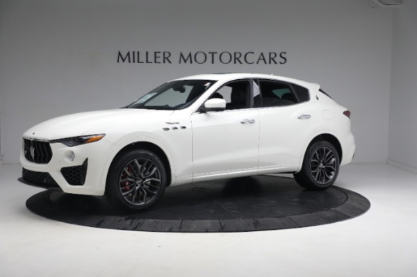 New 2023 Maserati Levante Modena for sale Call for price at McLaren Greenwich in Greenwich CT 06830 4