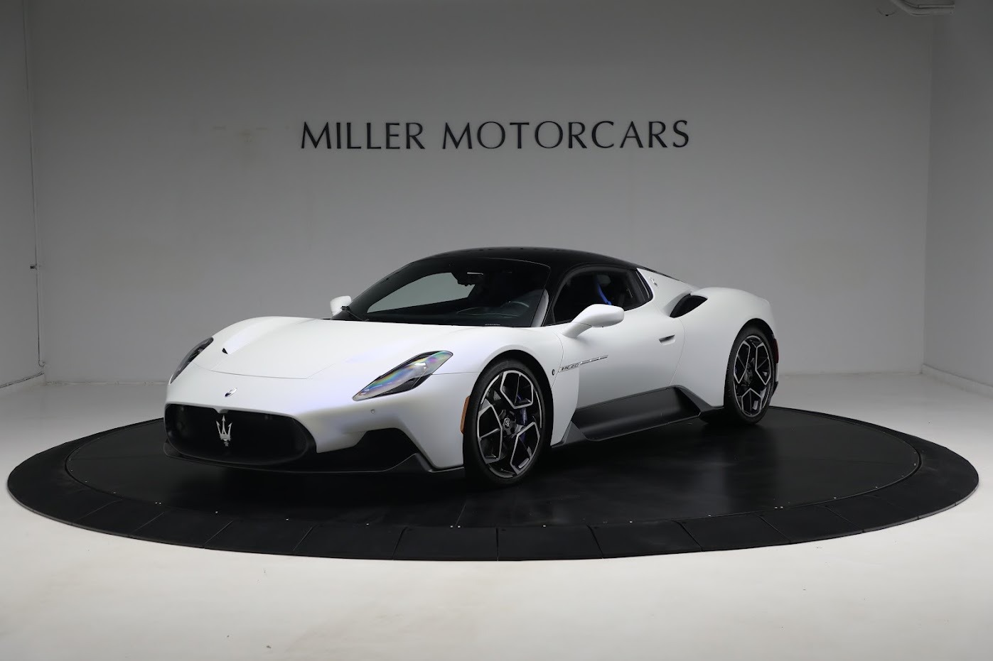 Used 2022 Maserati MC20 for sale Sold at McLaren Greenwich in Greenwich CT 06830 1