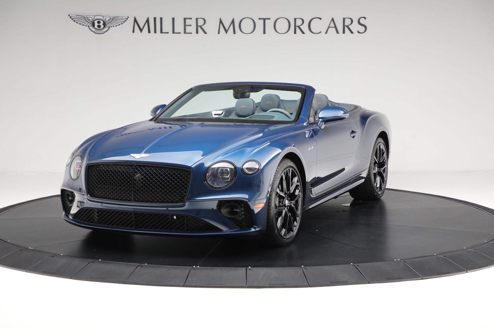 Used 2023 Bentley Continental GTC Speed for sale $324,900 at McLaren Greenwich in Greenwich CT 06830 1