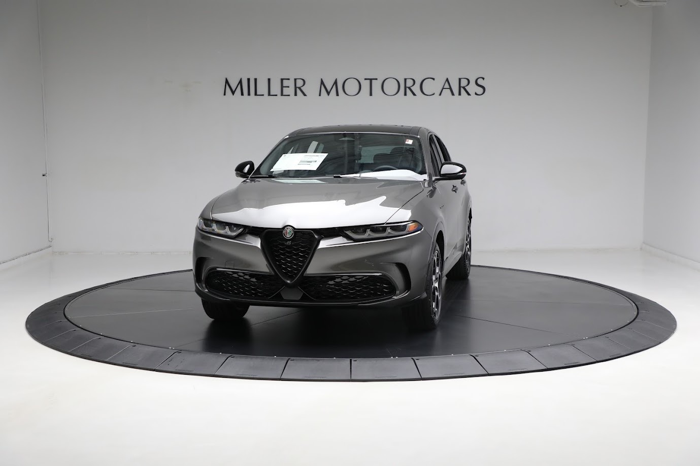 New 2024 Alfa Romeo Tonale Veloce for sale Sold at McLaren Greenwich in Greenwich CT 06830 1