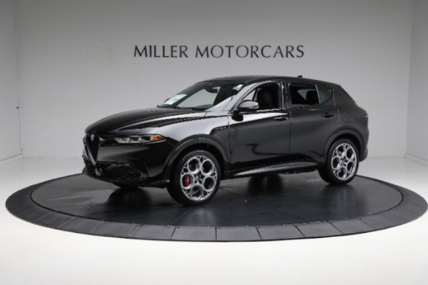 Used 2024 Alfa Romeo Tonale Veloce for sale $28,900 at McLaren Greenwich in Greenwich CT 06830 1