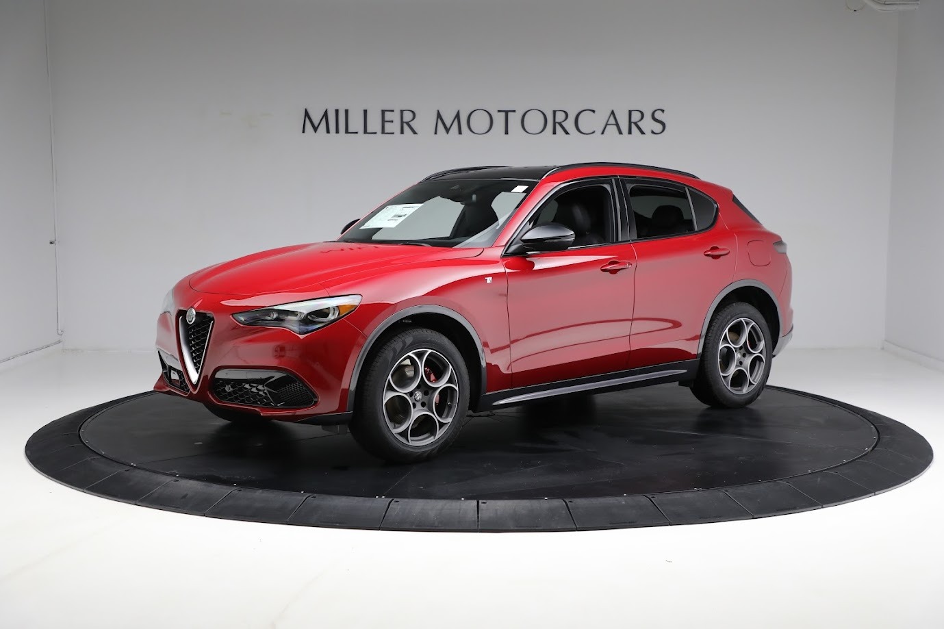 New 2024 Alfa Romeo Stelvio Ti for sale $53,895 at McLaren Greenwich in Greenwich CT 06830 1