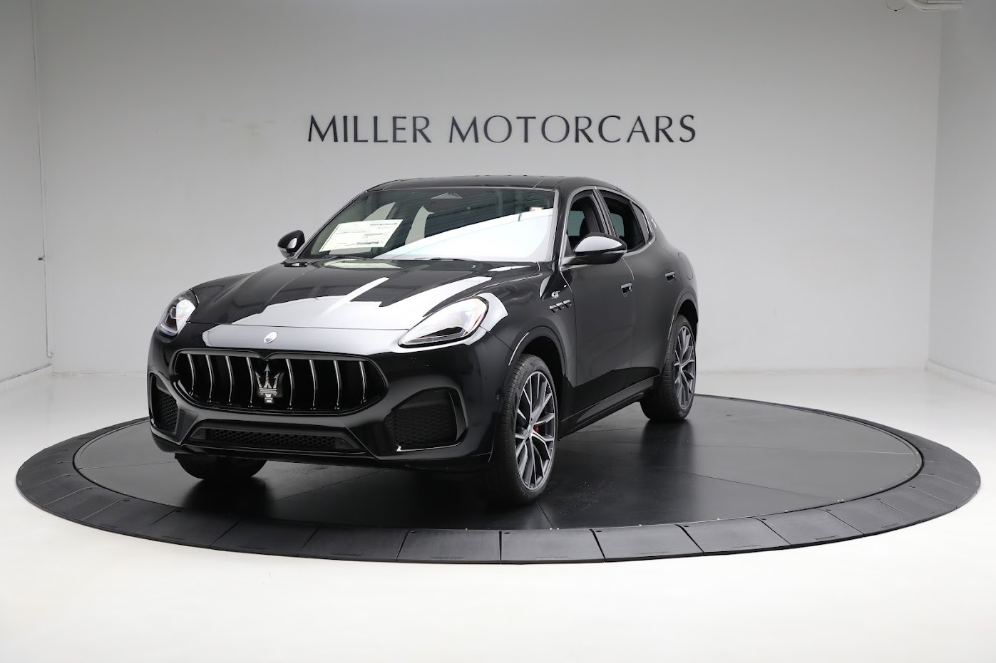 New 2023 Maserati Grecale GT for sale Sold at McLaren Greenwich in Greenwich CT 06830 1