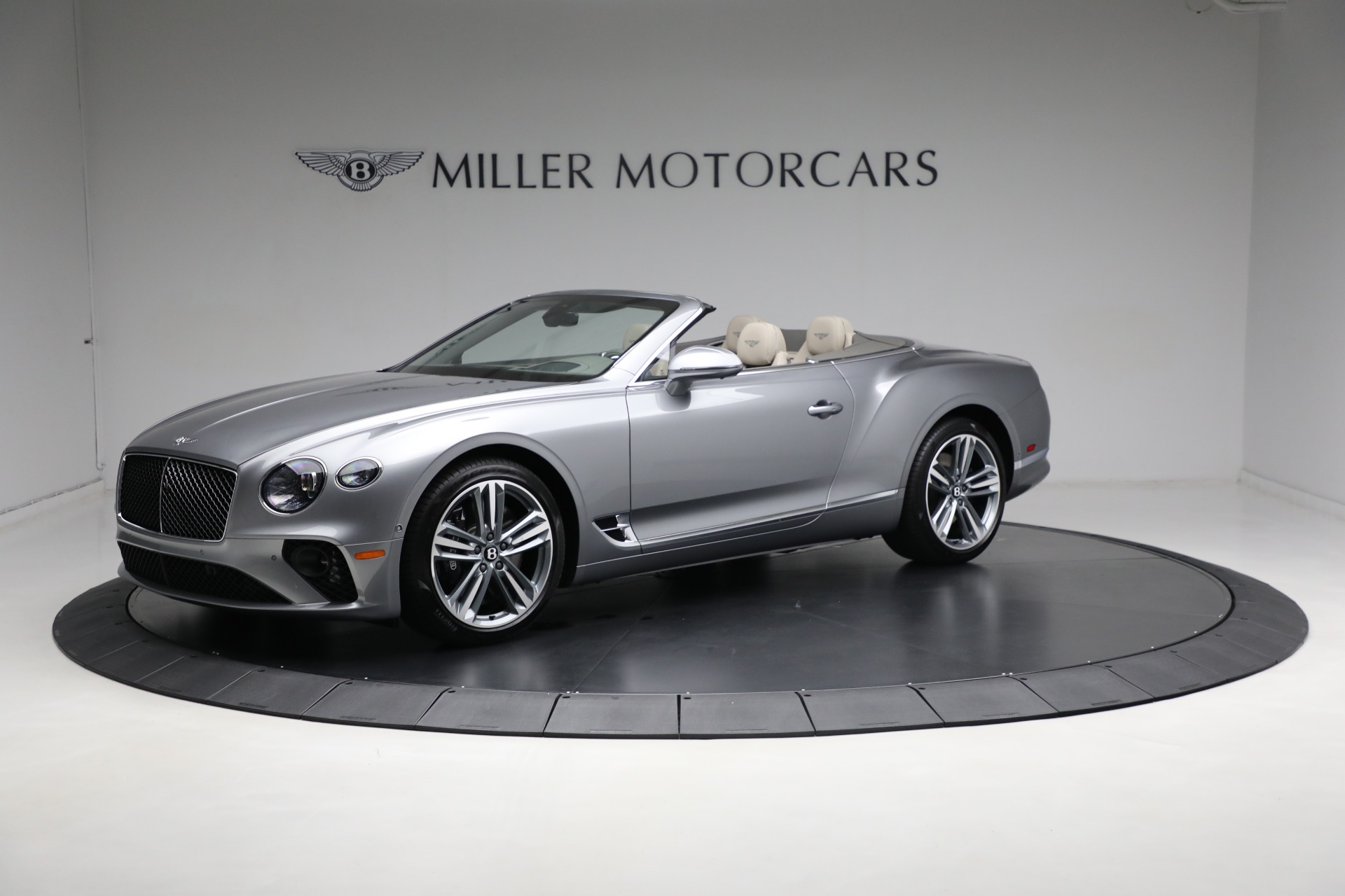 New 2024 Bentley Continental GTC V8 for sale $305,645 at McLaren Greenwich in Greenwich CT 06830 1