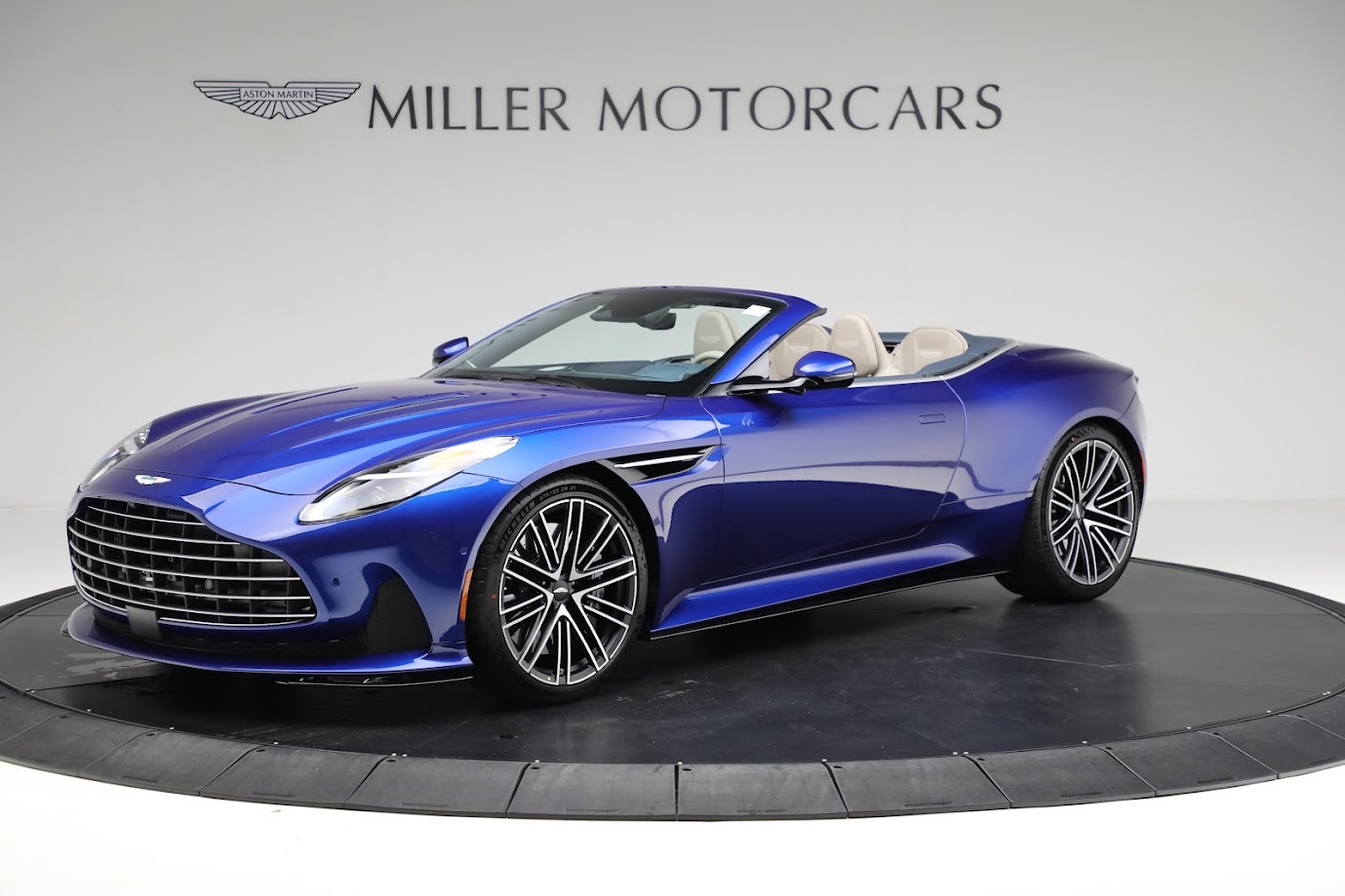 Used 2024 Aston Martin DB12 Volante for sale $289,900 at McLaren Greenwich in Greenwich CT 06830 1