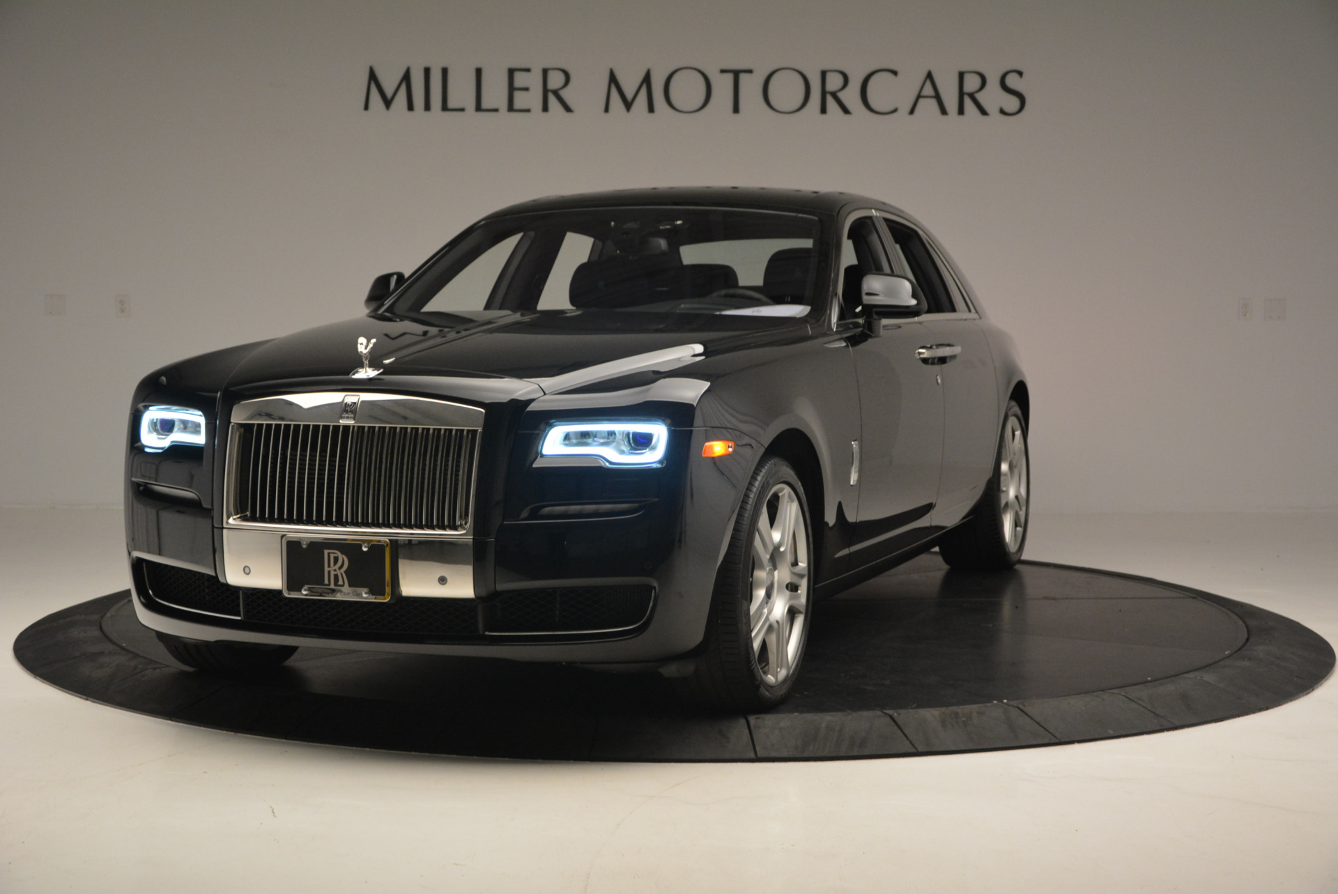Used 2016 Rolls-Royce Ghost Series II for sale Sold at McLaren Greenwich in Greenwich CT 06830 1