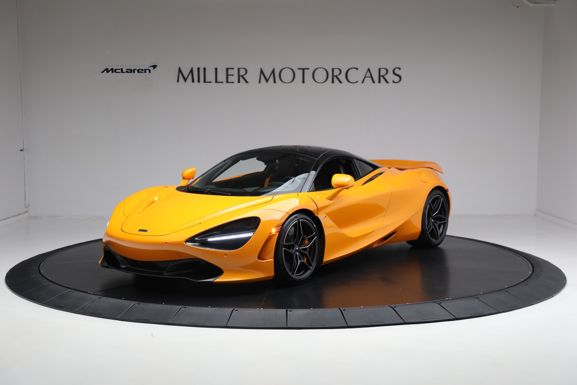 Used 2019 McLaren 720S for sale $209,900 at McLaren Greenwich in Greenwich CT 06830 1