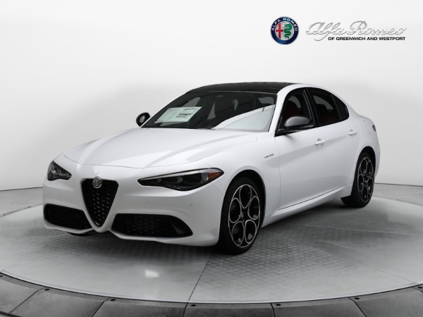 New 2024 Alfa Romeo Giulia Veloce for sale $55,985 at McLaren Greenwich in Greenwich CT 06830 4